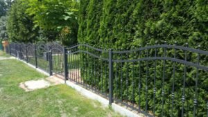 Schmiedeeisenzaun - Muster 1